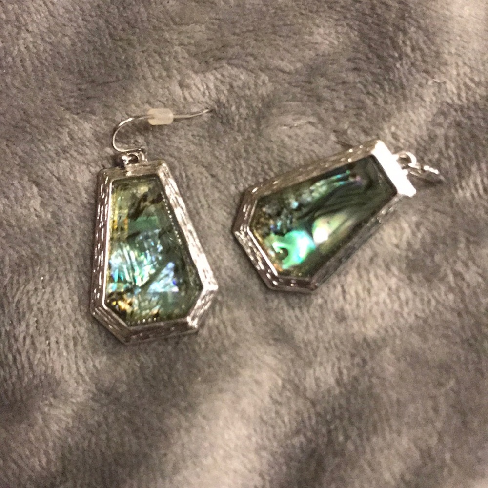 Earrings 🎁
